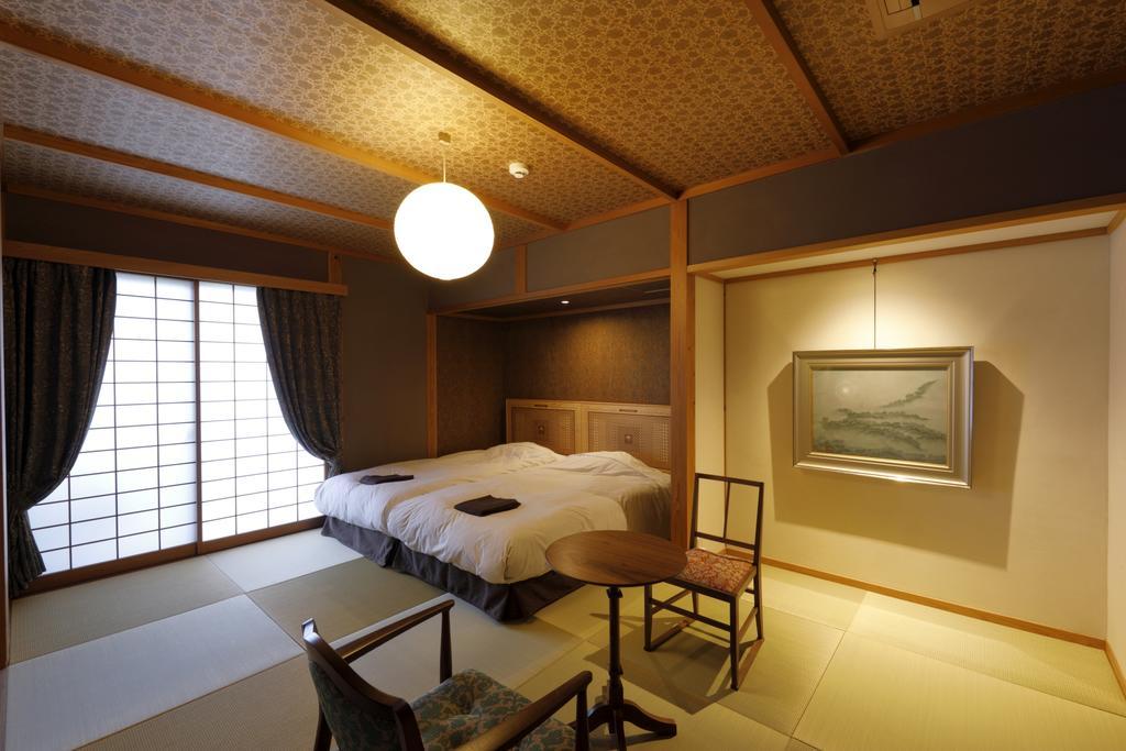 Yufuin Souan Kosumosu Hotel Buitenkant foto